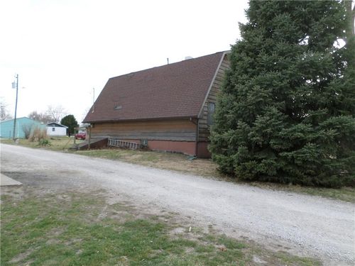 200 S First Street, Lancaster, KS, 66002 | Card Image