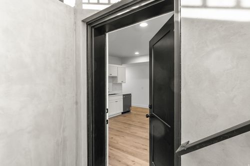 143 W Birds Eye Ln, Vineyard, UT, 84059-5717 | Card Image