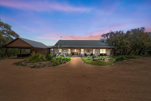 309 Ridge Oak Dr, Wimberley, TX, 78676-6411 | Card Image