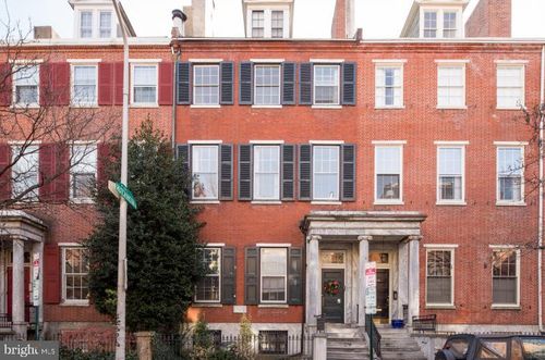 2r-916 Spruce St, PHILADELPHIA, PA, 19107-6171 | Card Image