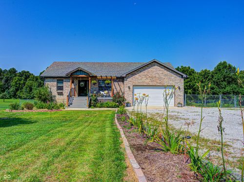 661 W County Road 1000 S, Cloverdale, IN, 46120-9405 | Card Image