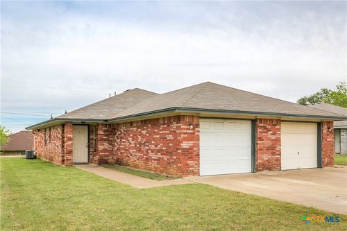 203 Lydia Dr, Killeen, TX, 76541-8923 | Card Image
