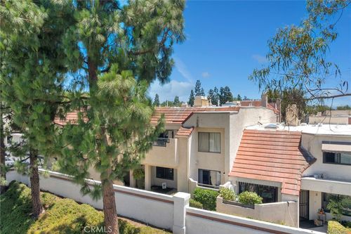 6 Aruba St, Laguna Niguel, CA, 92677-4827 | Card Image
