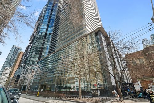 1101-33 Charles St E, Toronto, ON, M4Y0A2 | Card Image