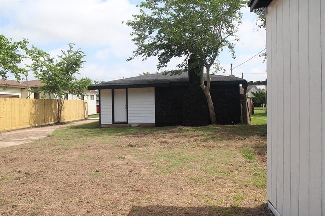 View from the shed to your home. | Image 33