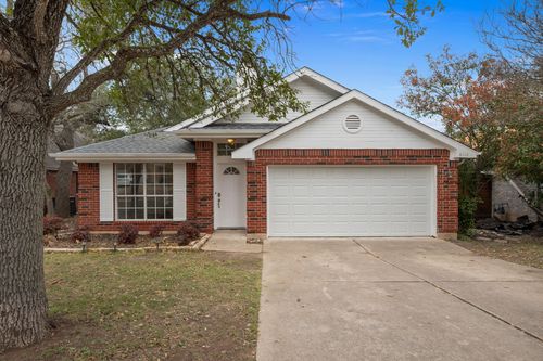 8112 Nairn Dr, Austin, TX, 78749-3745 | Card Image
