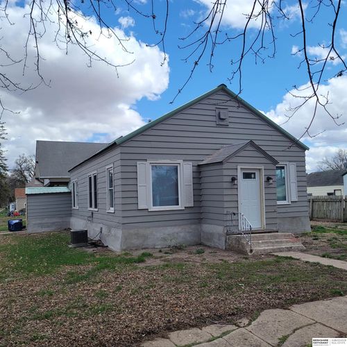 200 S 3rd St, Lyons, NE, 68038-5085 | Card Image