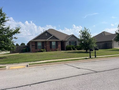 121 Genoa Way, Centerton, AR, 72719-6008 | Card Image