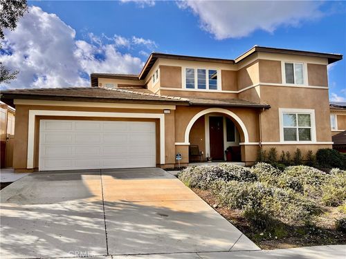 11449 Lyle Ln, Beaumont, CA, 92223-6246 | Card Image