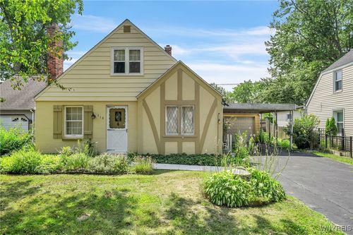 119 Koenig Rd, Tonawanda, NY, 14150-7403 | Card Image