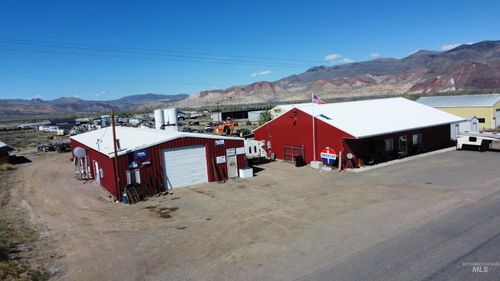 188 Wilson Rd, Challis, ID, 83226-4822 | Card Image