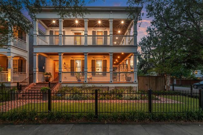 This home is as stunning at night as it is during the day! | Image 5
