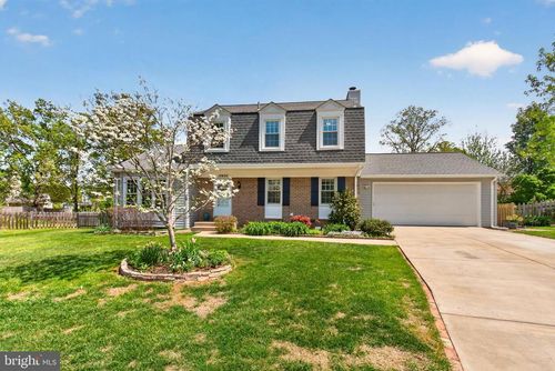 13400 Catoctin Ct, HERNDON, VA, 20170-4012 | Card Image