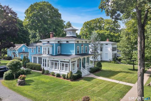 139 Main St, Ridgefield, CT, 06877-4932 | Card Image