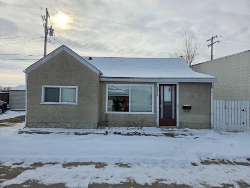 5412 50 Ave, Taber, AB, T1G1M9 | Card Image