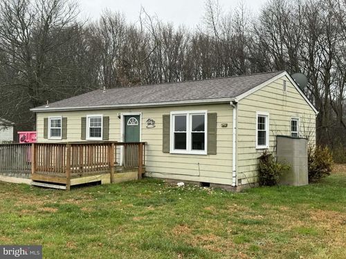 183 Knights Corner Rd, ELKTON, MD, 21921-8302 | Card Image