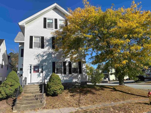 104 Prospect St, Manchester, NH, 03104-3616 | Card Image
