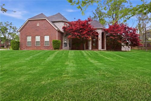 4200 Seminole Dr, Rogers, AR, 72758 | Card Image