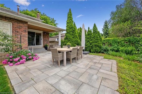 2525 Woburn Cres, Oakville, ON, L6L5E8 | Card Image