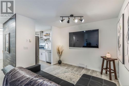 104-3089 Barons Rd, Nanaimo, BC, V9T3Y6 | Card Image