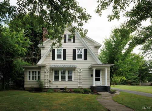 751 Ball Ave, Watertown, NY, 13601-4303 | Card Image