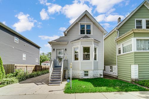 523 E 89th Pl, Chicago, IL, 60619-6831 | Card Image