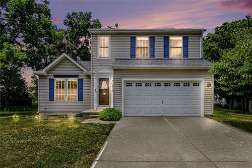 6423 Riverbend Dr, Dayton, OH, 45415-2675 | Card Image