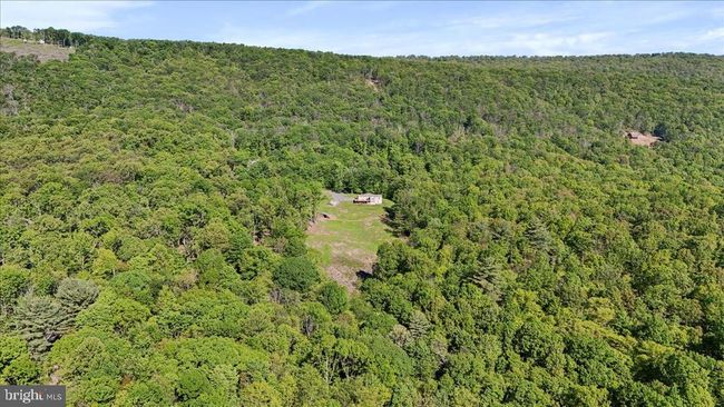 6194 Milo School Rd, House other with 4 bedrooms, 3 bathrooms and null parking in GREAT CACAPON WV | Image 46