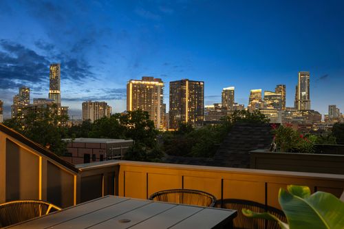 3-1007 E 15th Street, Austin, TX, 78702 | Card Image