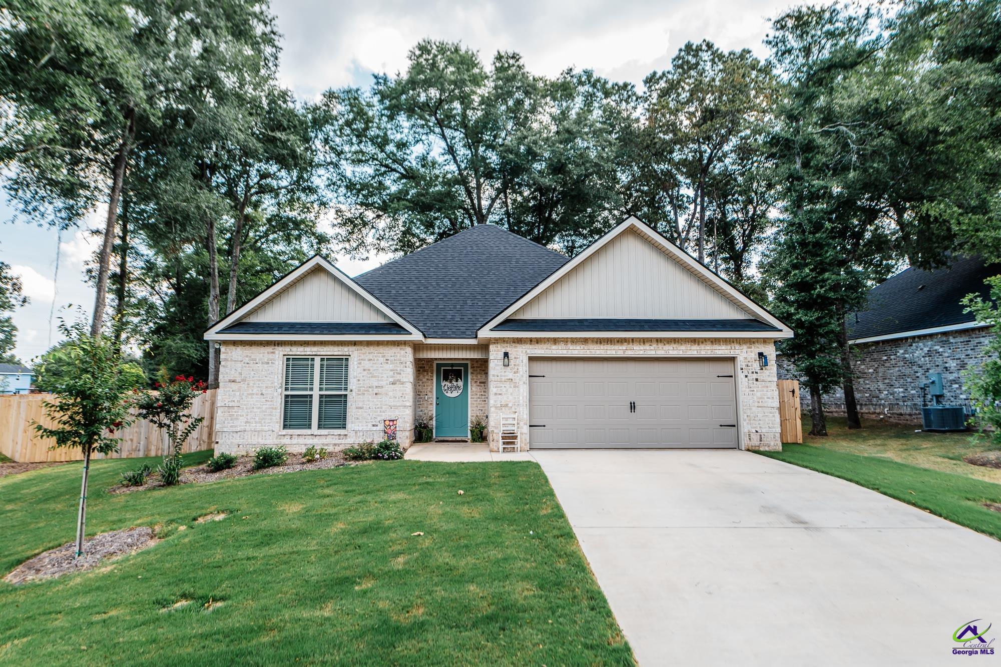 Hill Ln, Perry, GA 31069