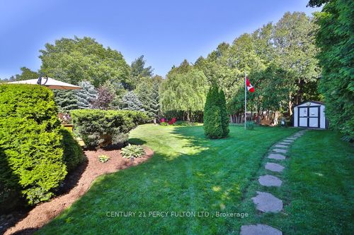 1520 Rebecca St, Oakville, ON, L6L1Z7 | Card Image