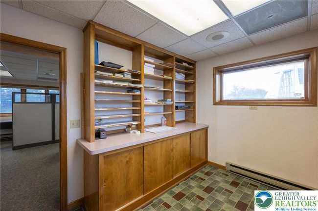 233 Pershing Blvd, Home with 0 bedrooms, 0 bathrooms and 6 parking in Whitehall PA | Image 33