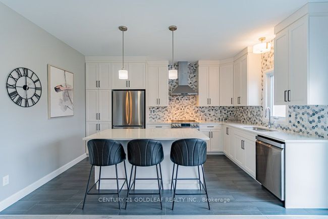 13 Livya St, House attached with 3 bedrooms, 3 bathrooms and 2 parking in Limoges ON | Image 10