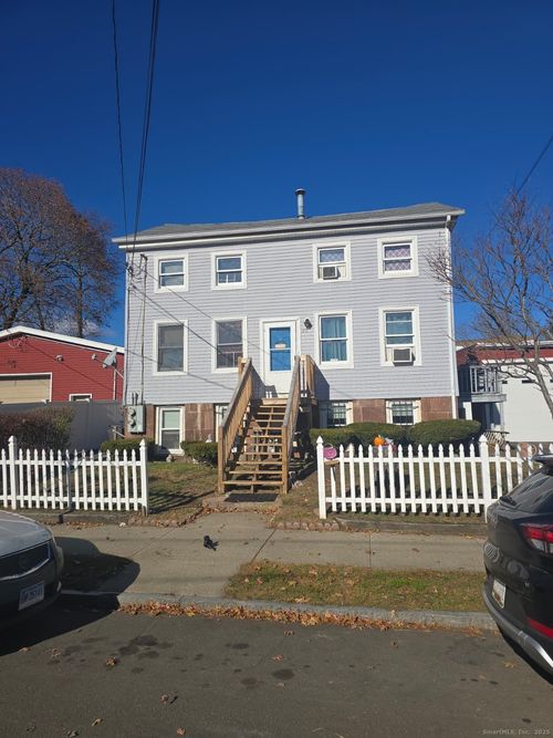 25 Pine St, New Haven, CT, 06513-3237 | Card Image