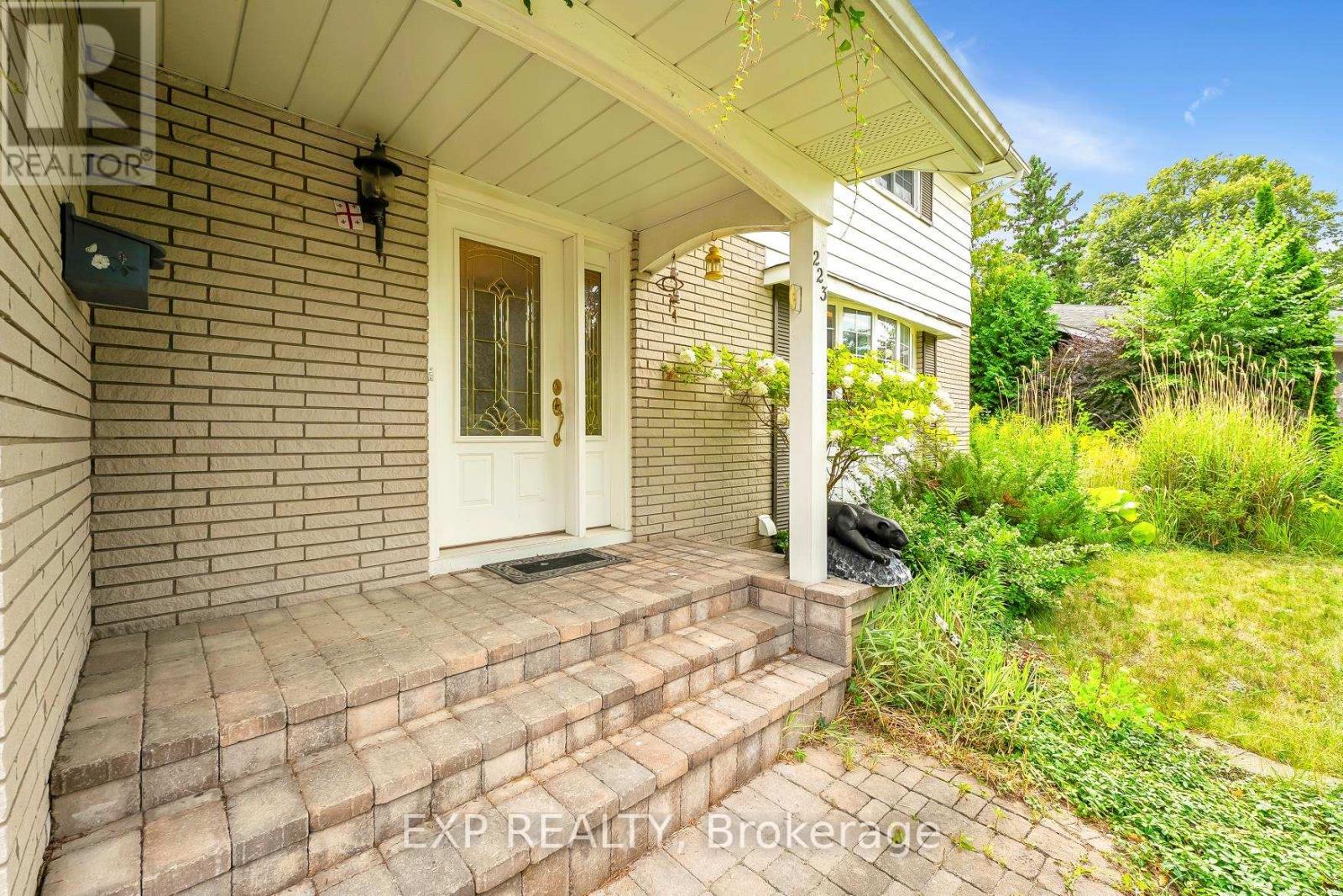 Residential in Oshawa (Centennial) 5