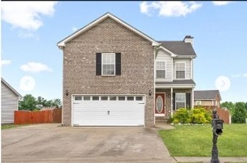 1900 Eisenhower Rd, Clarksville, TN, 37042-9552 | Card Image