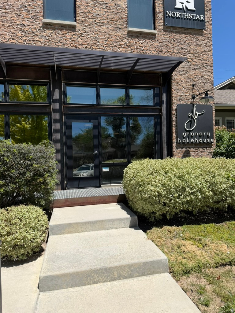 1059 E 900 S, Salt Lake City, UT 84105