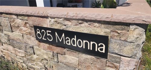 825 Madonna, San Luis Obispo, CA, 93405 | Card Image