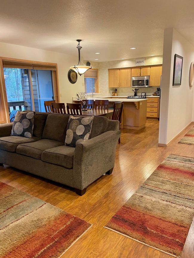 6-Living-Dining-Kitchen-R33 | Image 6