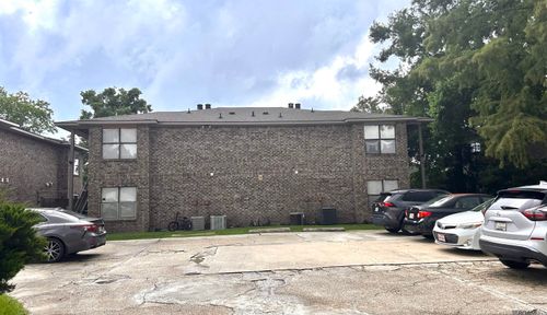 751 Hammond Manor Dr, Baton Rouge, LA, 70816-1545 | Card Image