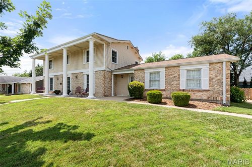 603 Rue Montand Dr, Ballwin, MO, 63011-2808 | Card Image