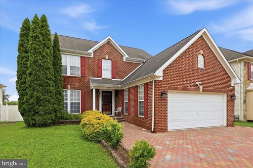 8217 Rose Petal Dr, PHILADELPHIA, PA, 19111-0915 | Card Image