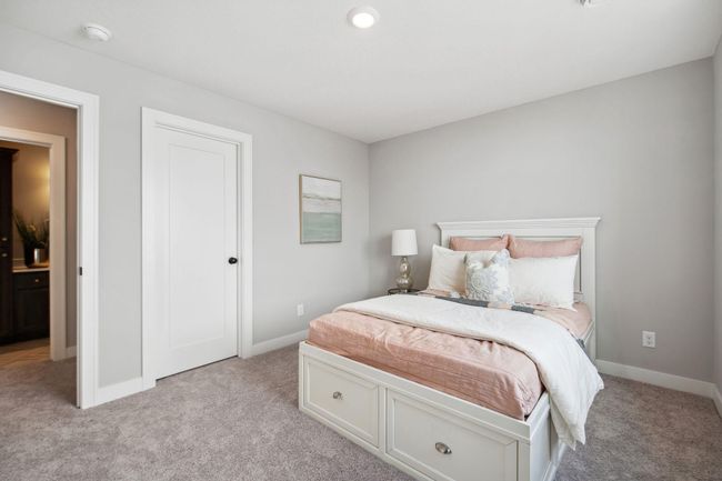 OneTenTen Homes Lanigan Isle at Amber Fields Savanna Model - 1232 Ardcurra Row, Rosemount | Image 31