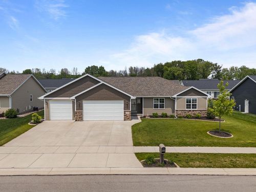 W6008 Zach Street, HARRISON, WI, 54952 | Card Image