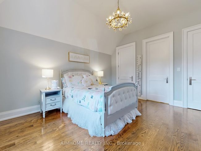 105 Ashbourne Dr, House other with 5 bedrooms, 5 bathrooms and 4 parking in Etobicoke ON | Image 37