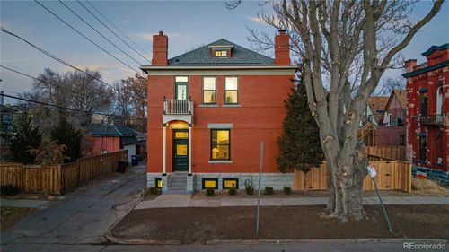 817 29th St, Denver, CO, 80205-2717 | Card Image