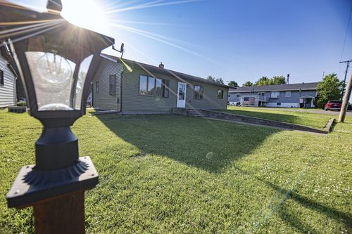 123 3rd St, Bluffton, MN, 56518-1800 | Card Image