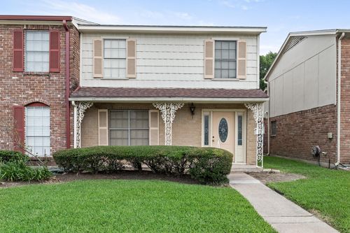 5960 Townhouse Ln, Beaumont, TX, 77707-1841 | Card Image