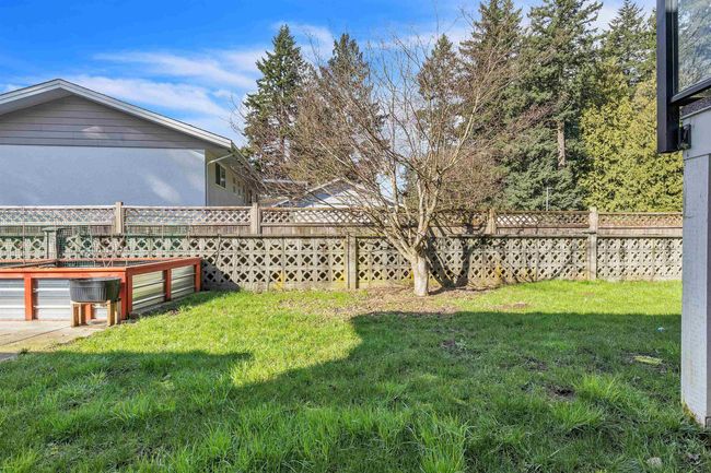 33237 Lynn Avenue, House other with 6 bedrooms, 2 bathrooms and 8 parking in Abbotsford BC | Image 34