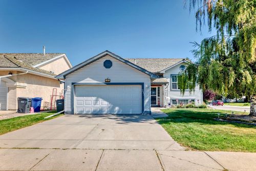 21 Strathmore Lakes Way, Strathmore, AB, T1P1L7 | Card Image